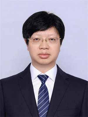 何新平