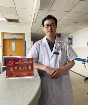 杨继承_副本.png