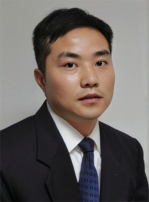 蒋亮东